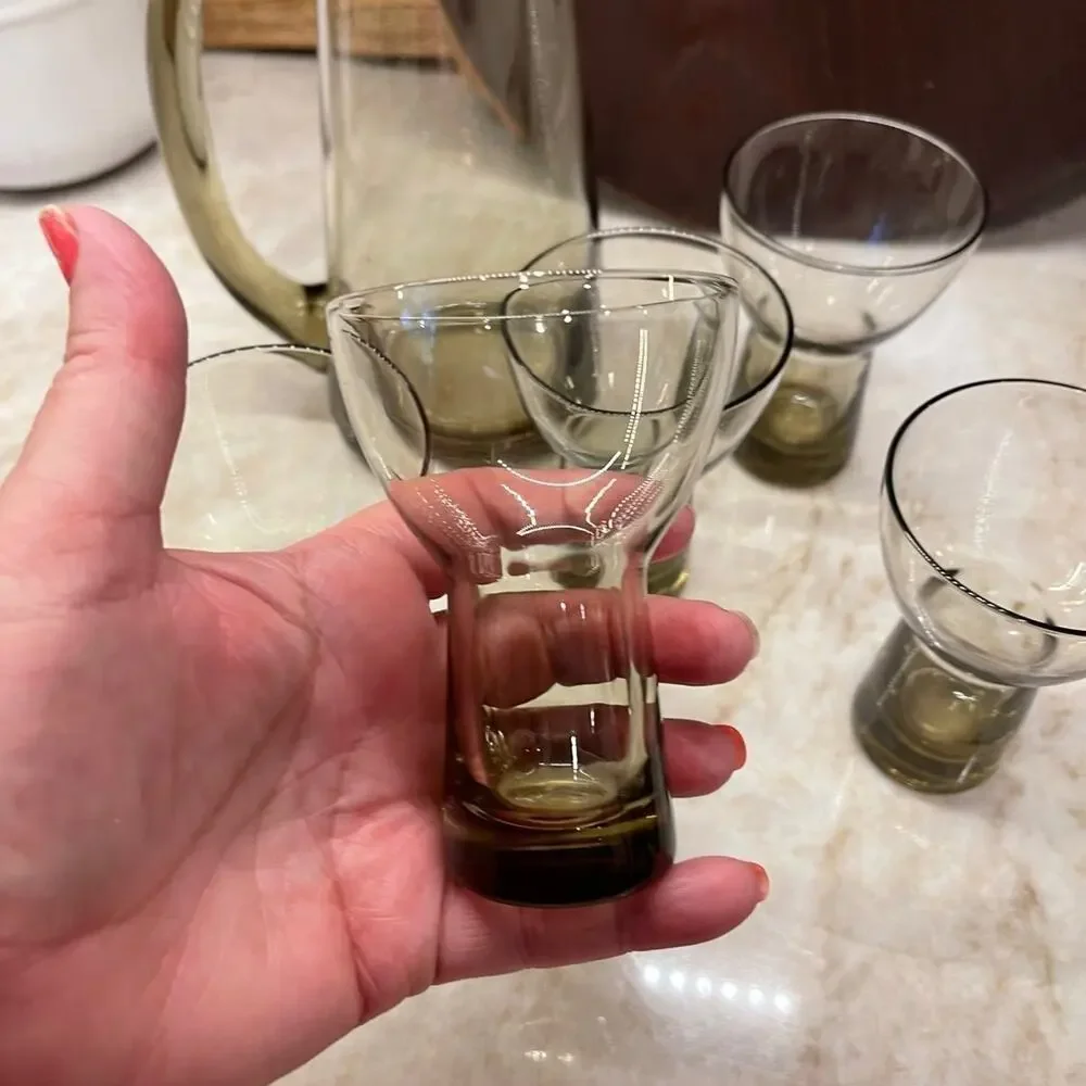 Vtg retro MCM Danish cocktail pitcher +5 martini glasses in a smoky glass